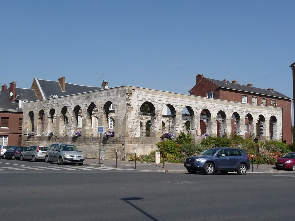 GC6B58T Le cloitre des Soeurs grises (Multicache) in HautsdeFrance