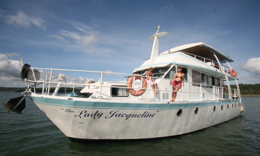 Kariba Houseboat Experience, Zimbabwe