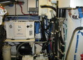 68' Hatteras Covertible 2010-LIVNWEL_9