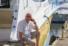 Normal_greg_at_wharf_boat_show