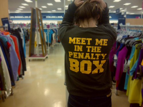 4551-girl-hockey-player