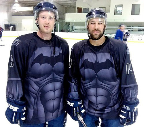 4997-hockey-community-batman