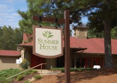 Located adjacent to the Venetian Pier and Carriage House, some of our guests have utilized the Summer House in unique combinations for convenience