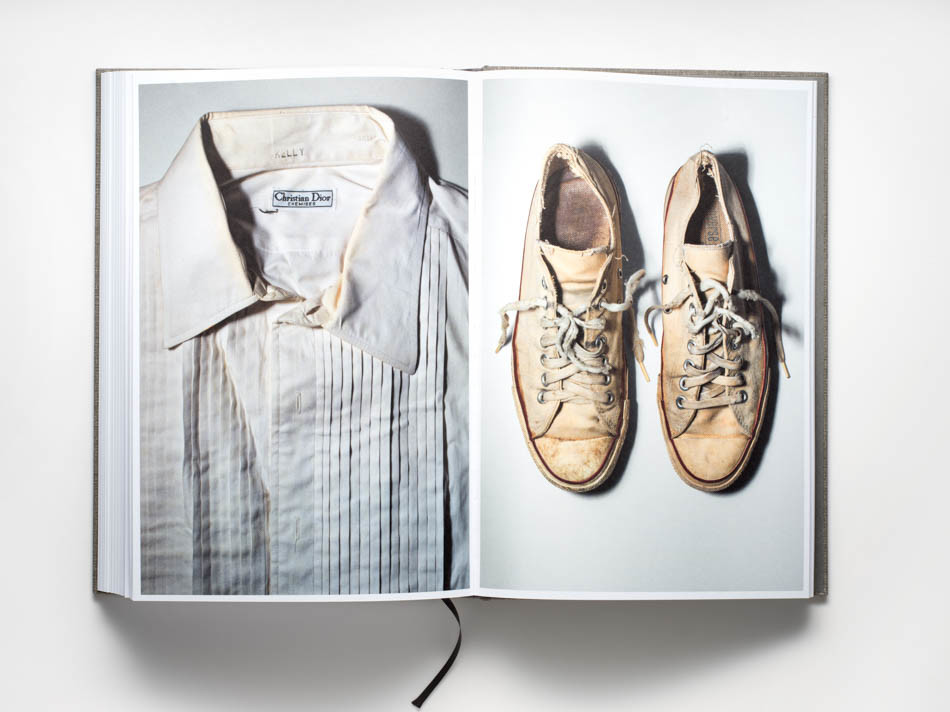 Henry Leutwyler: Books: Document