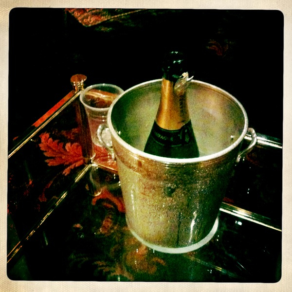 Hip 341272010.923044