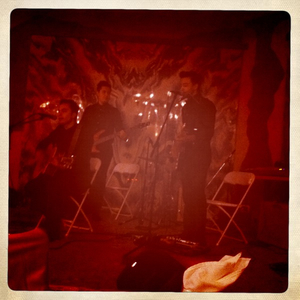 Hip 339215915.393066