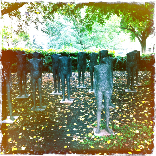 Hip 338833466.650624