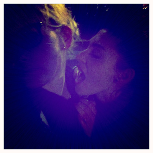 Hip 341618959.291196