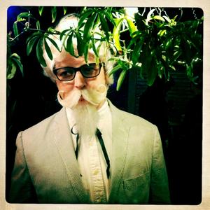 Hip 341654104.758037