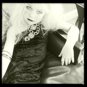 Hip 318099271.220542