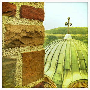 Hip 333728220.869751