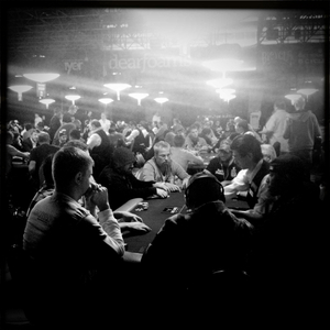 Hip 332221214.490952