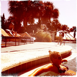 Hip 333732213.747438