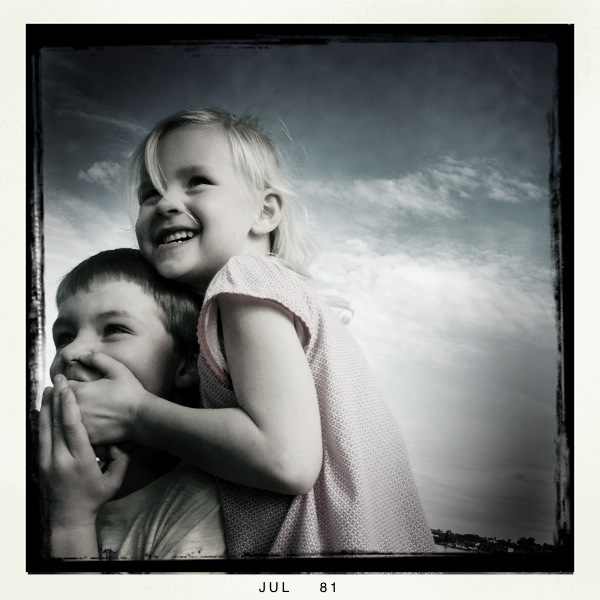 Hip 333775109.614814