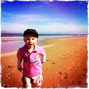 Hip 306670579.307696