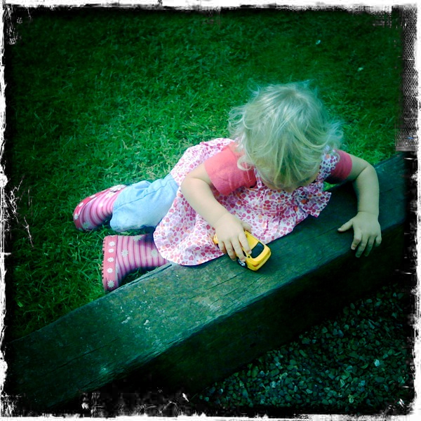 Hip 335280411.708630