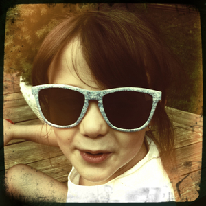 Hip 330823999.995627