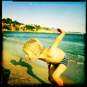 Hip 332438497.824976