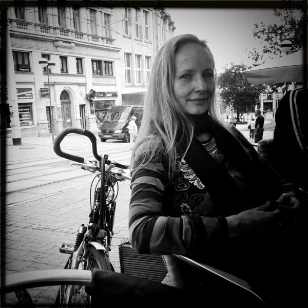 Hip 334931948.444223