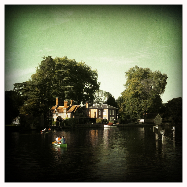 Hip 335551993.600541