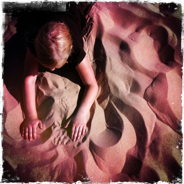 Hip 335569143.441823