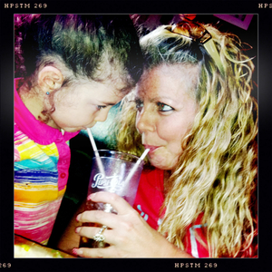 Hip 330129775.999999