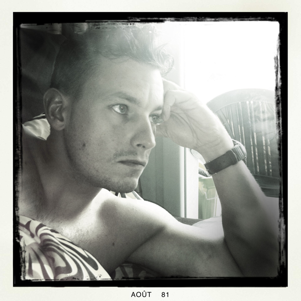 Hip 334410855.410915