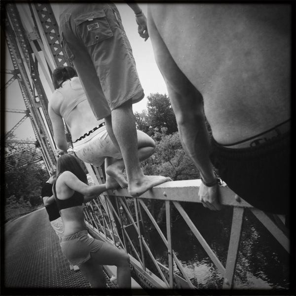 Hip 328393053.640099