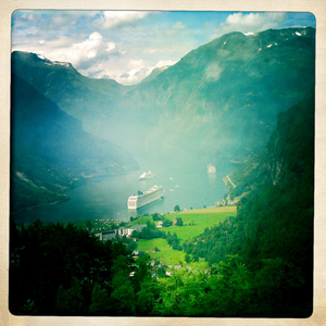 Hip 333977478.372016