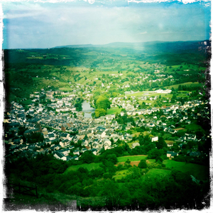 Hip 335372111.690632