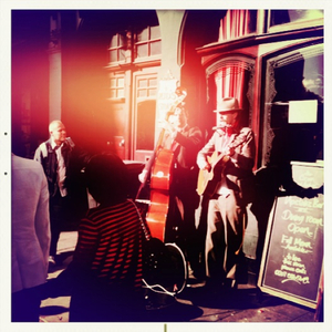 Hip 294596880.819906