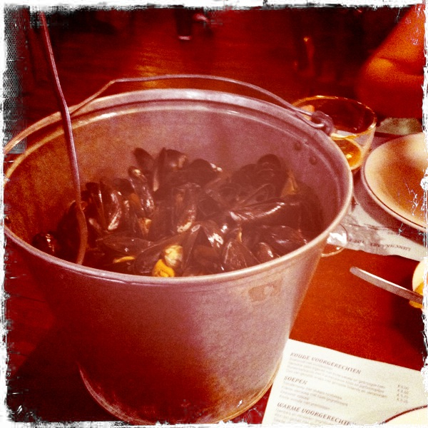 Hip 335383165.980373