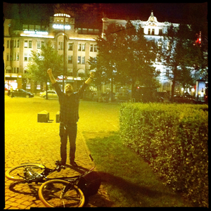 Hip 332806109.418959