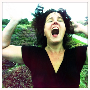 Hip 335892118.224715