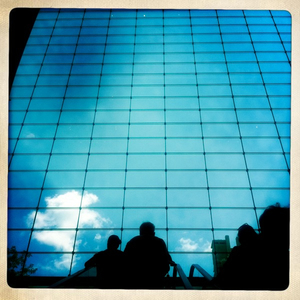 Hip 332185710.417808