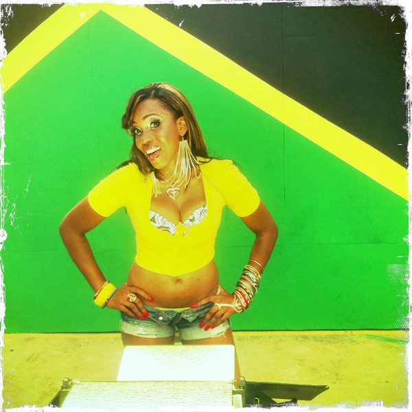 Hip 332443712.152273