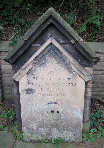 Wulfruna's Well, memorial dated 1901