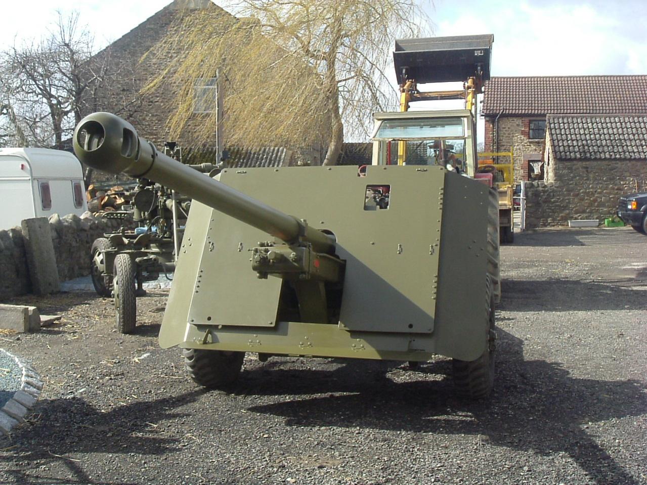 17 pdr Artillery & AntiTank Weapons HMVF Historic Military