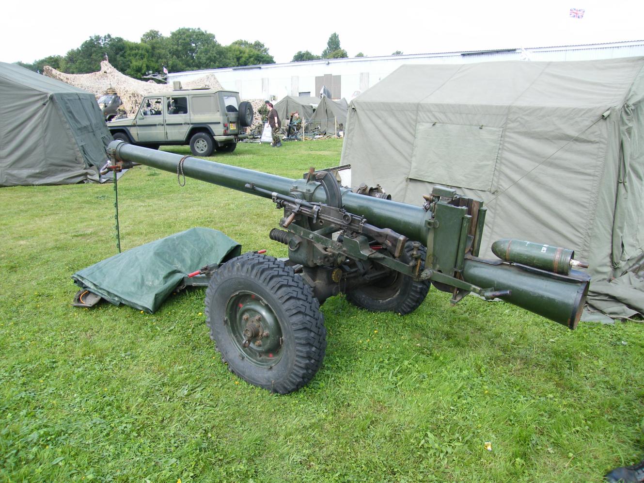 L4 120mm MOBAT & Champ! Artillery & AntiTank Weapons HMVF
