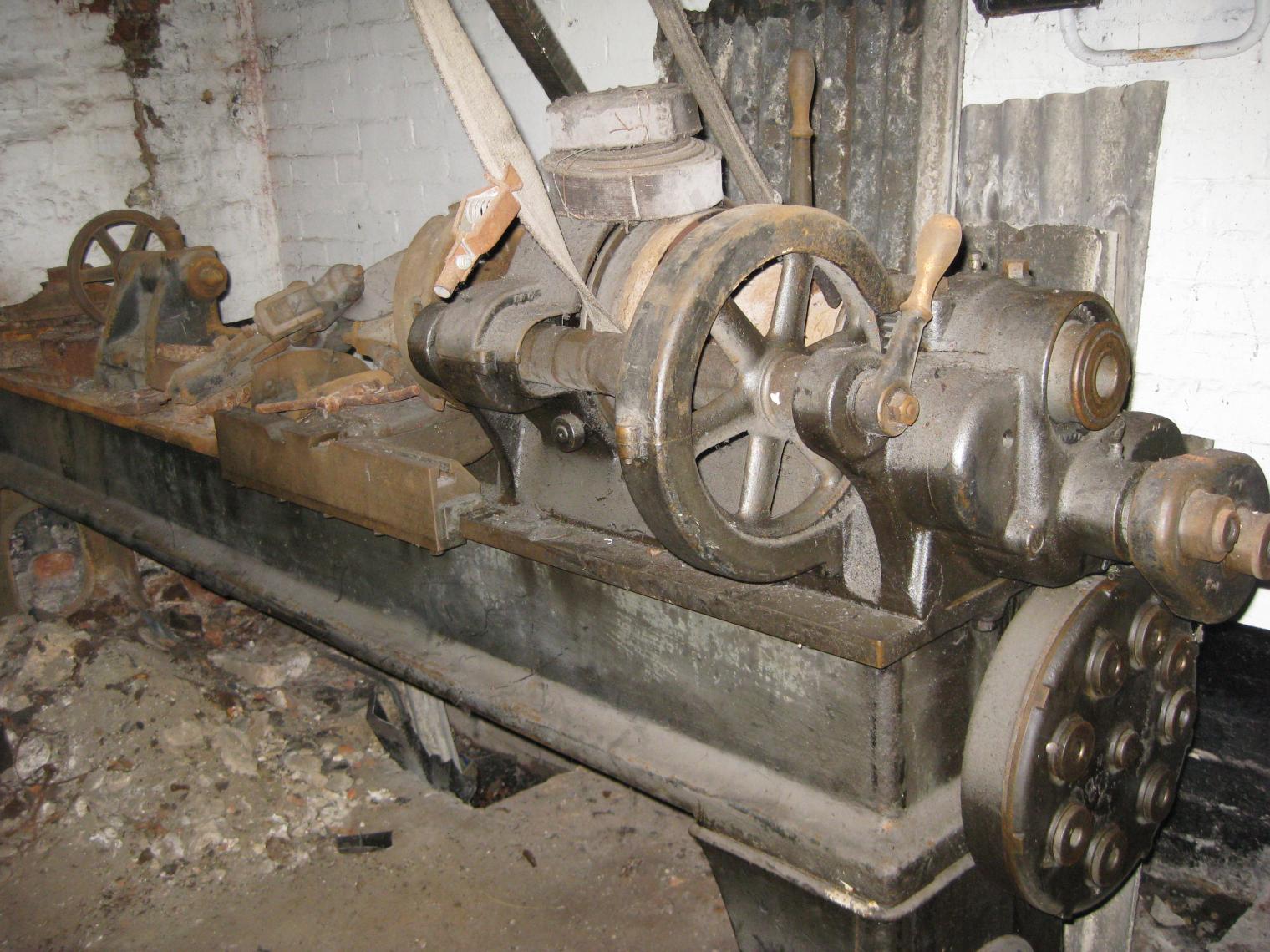 Springfield Machine Tool Co belt drive lathe HMVF Classifieds HMVF