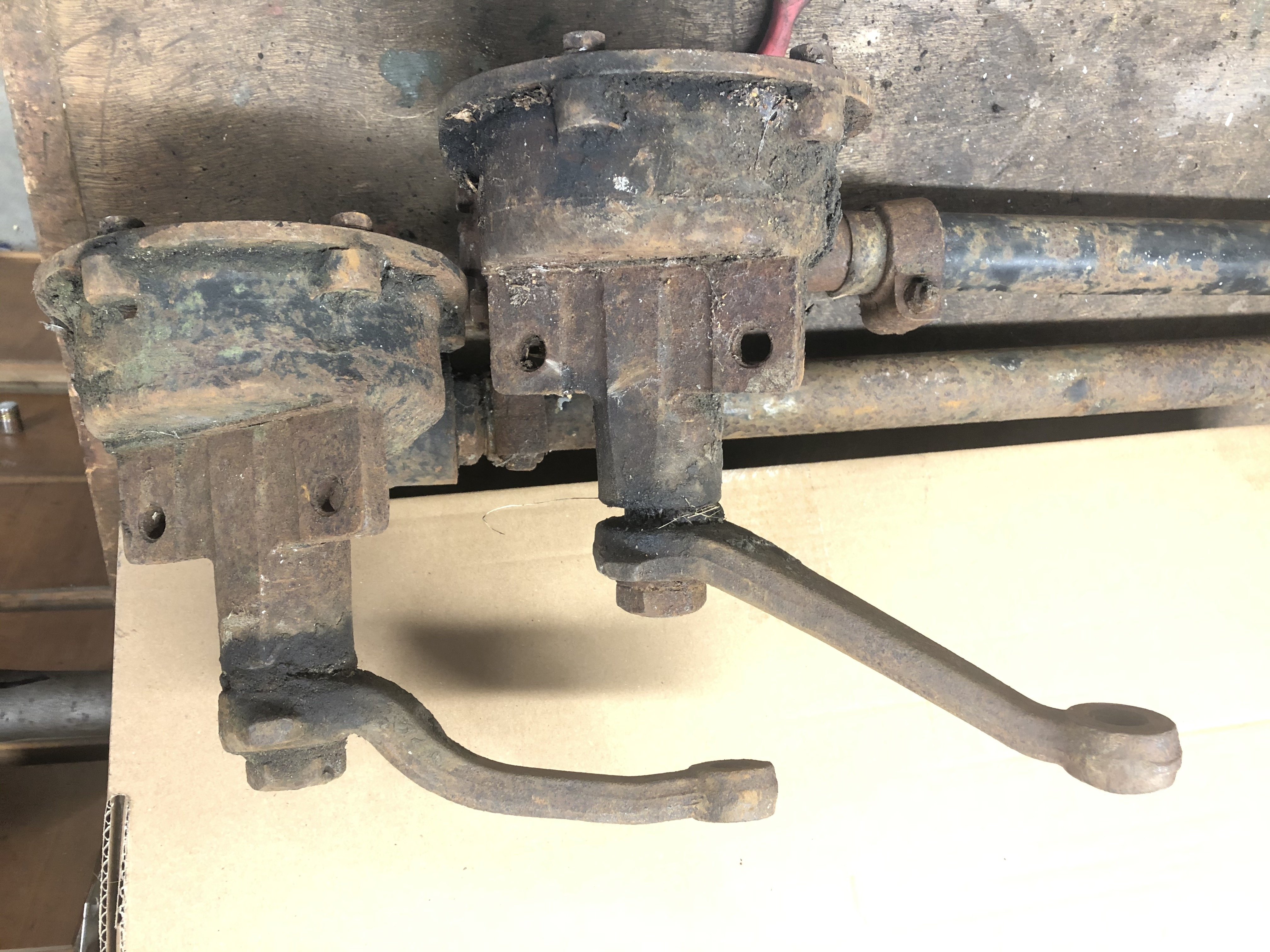 Help with ID of Steering Boxes please British Vehicles HMVF
