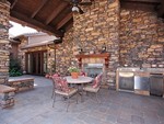 Courtyard(4)-large