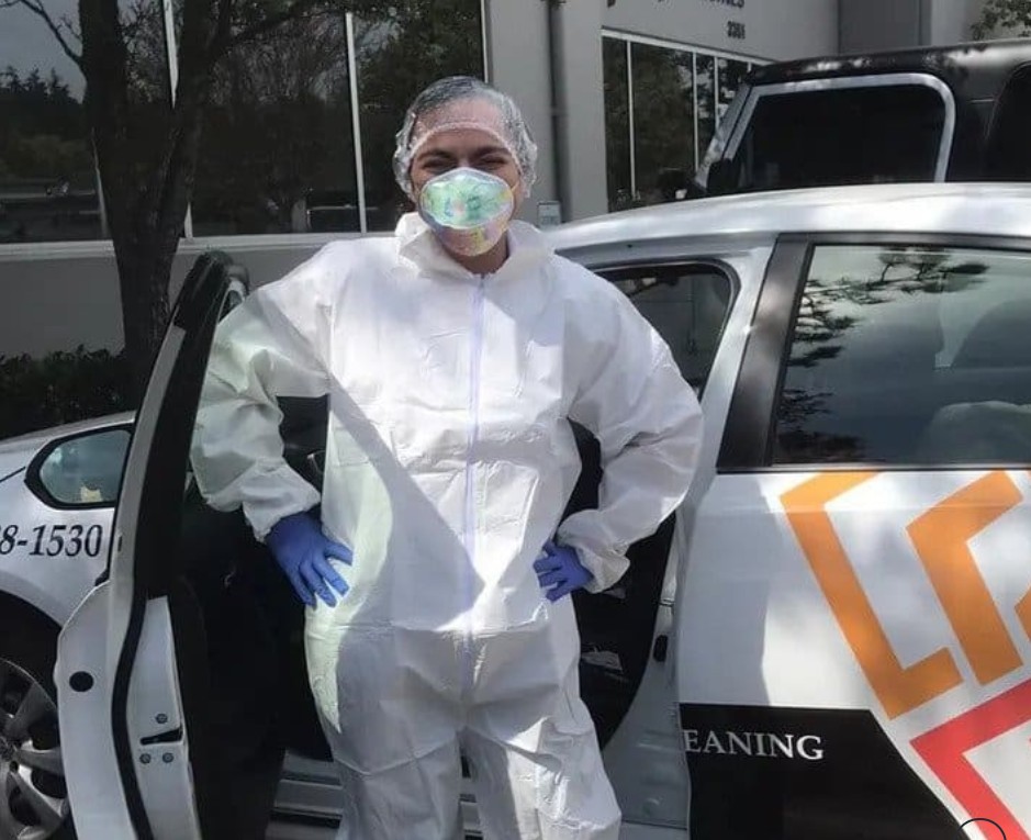 CLEANING LADY SERVICES