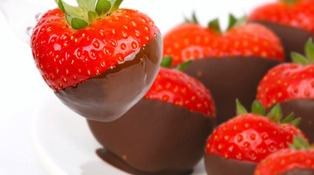 Small_chocolate_choice_aardbei_chocolade