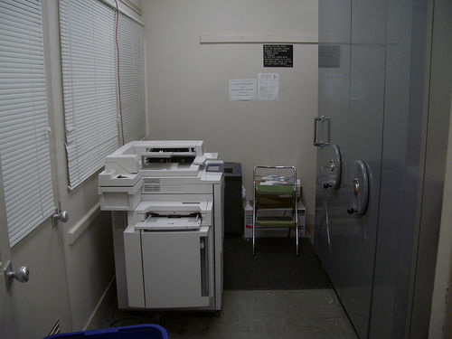 Copy_room