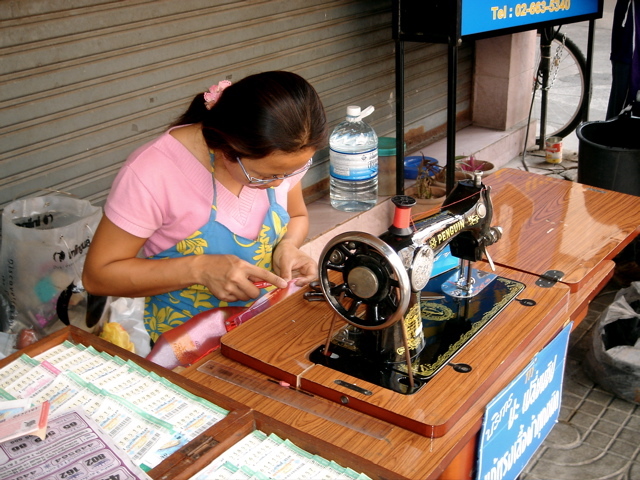 Sidewalk_seamstress-1