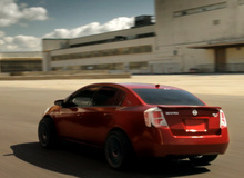 Nissan03_thirds