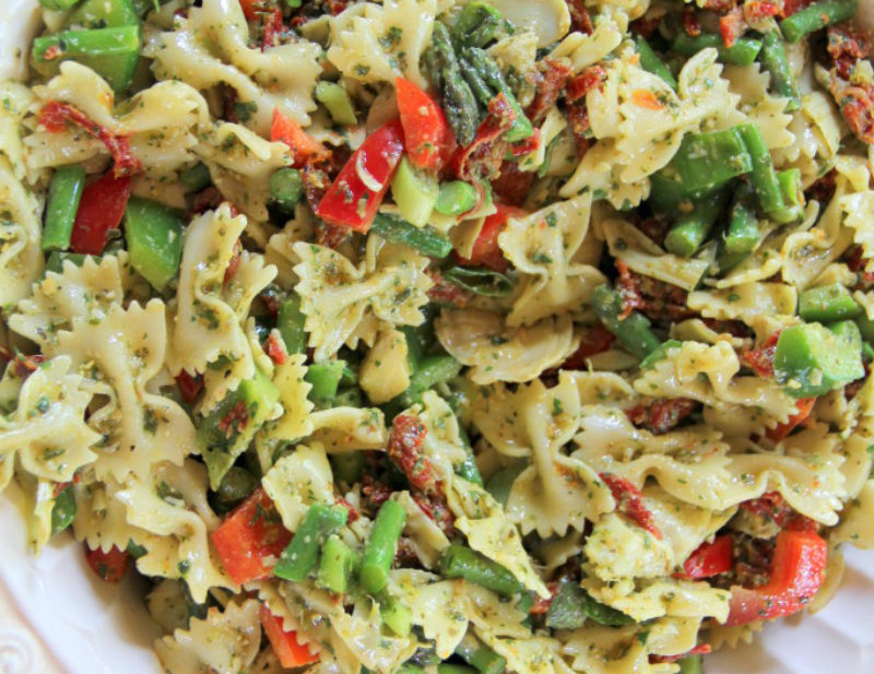 Lemon Basil Pesto Pasta Salad