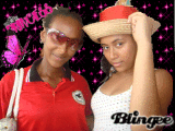 tiny con su amiga