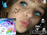 LMAO... GIANT EYELASHES (FAKE)